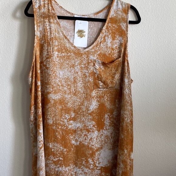 Fletch & Co Mustard Mineral Wash Tank NWT Sz L - Picture 1 of 7